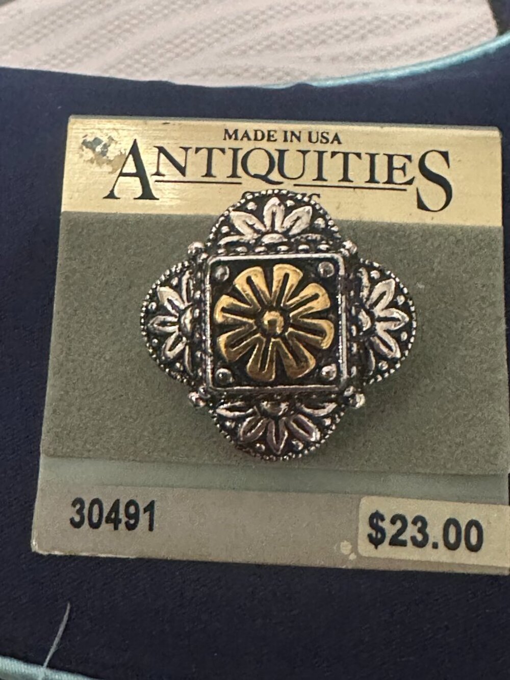 Vintage 1928 Antiquities Classic Two Tone Brooch Silver & Gold Floral Design Pin - Picture 2 of 8